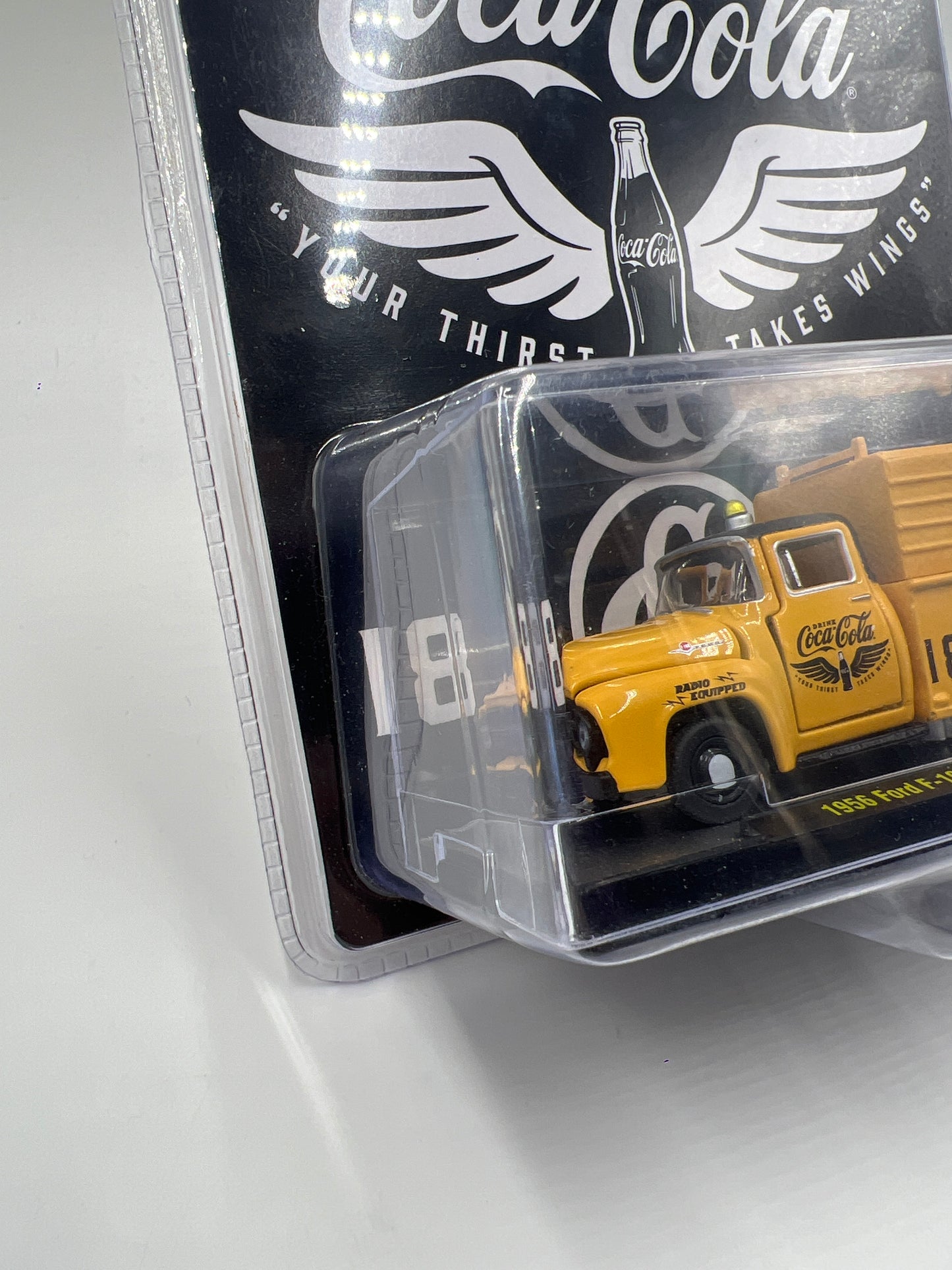 M2 Machines Coca Cola 1956 Ford F-100 Truck Yellow A38 204G