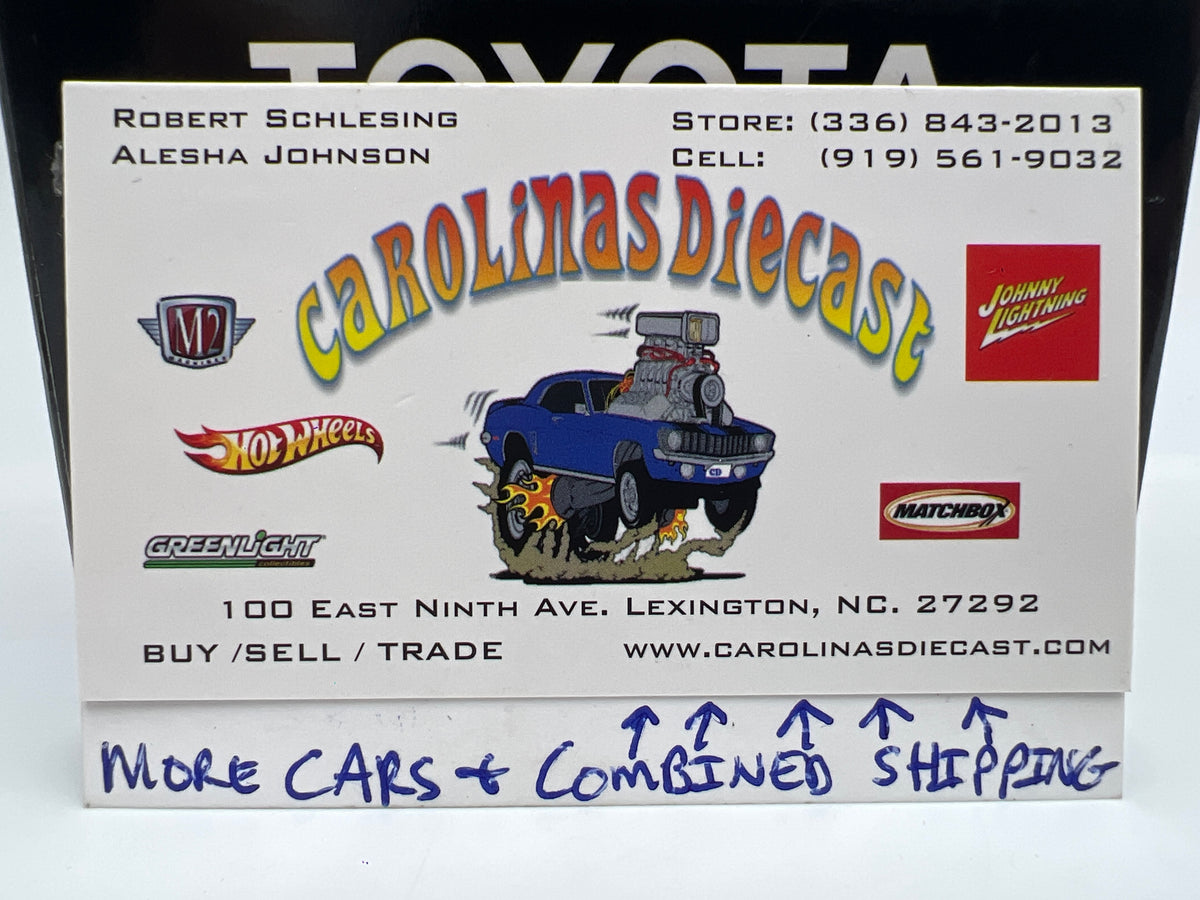 2026 M2 Machines Christmas Holiday Ornaments 2 Pack 1985 Toyota Truck