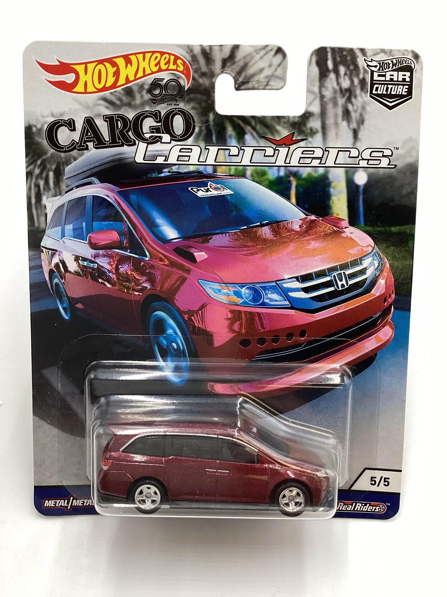 Hot wheels Car Culture Cargo Carriers #5 Honda Odyssey Red with protector