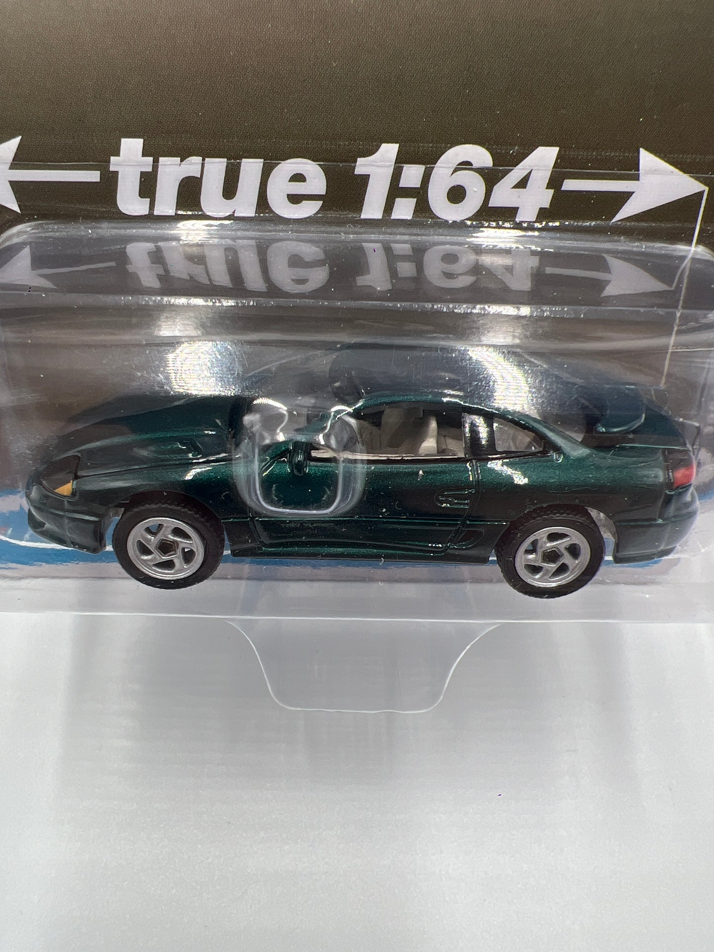 Auto World Modern Muscle Release 1 Version B 1992 Dodge Stealth R/T Twin Turbo Emerald Green 184B