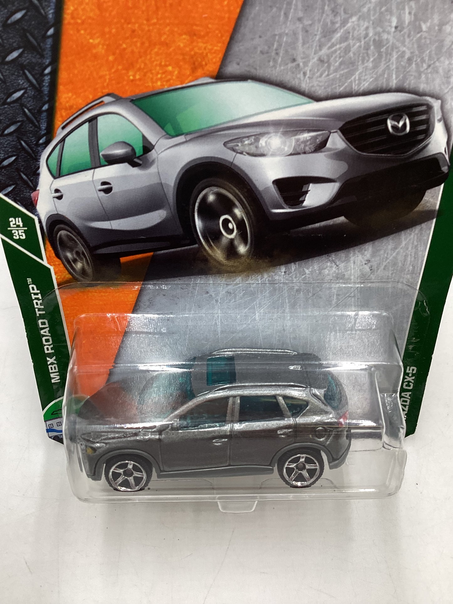 Matchbox MBX Road Trip #24 Mazda CX-5 Gray 208E