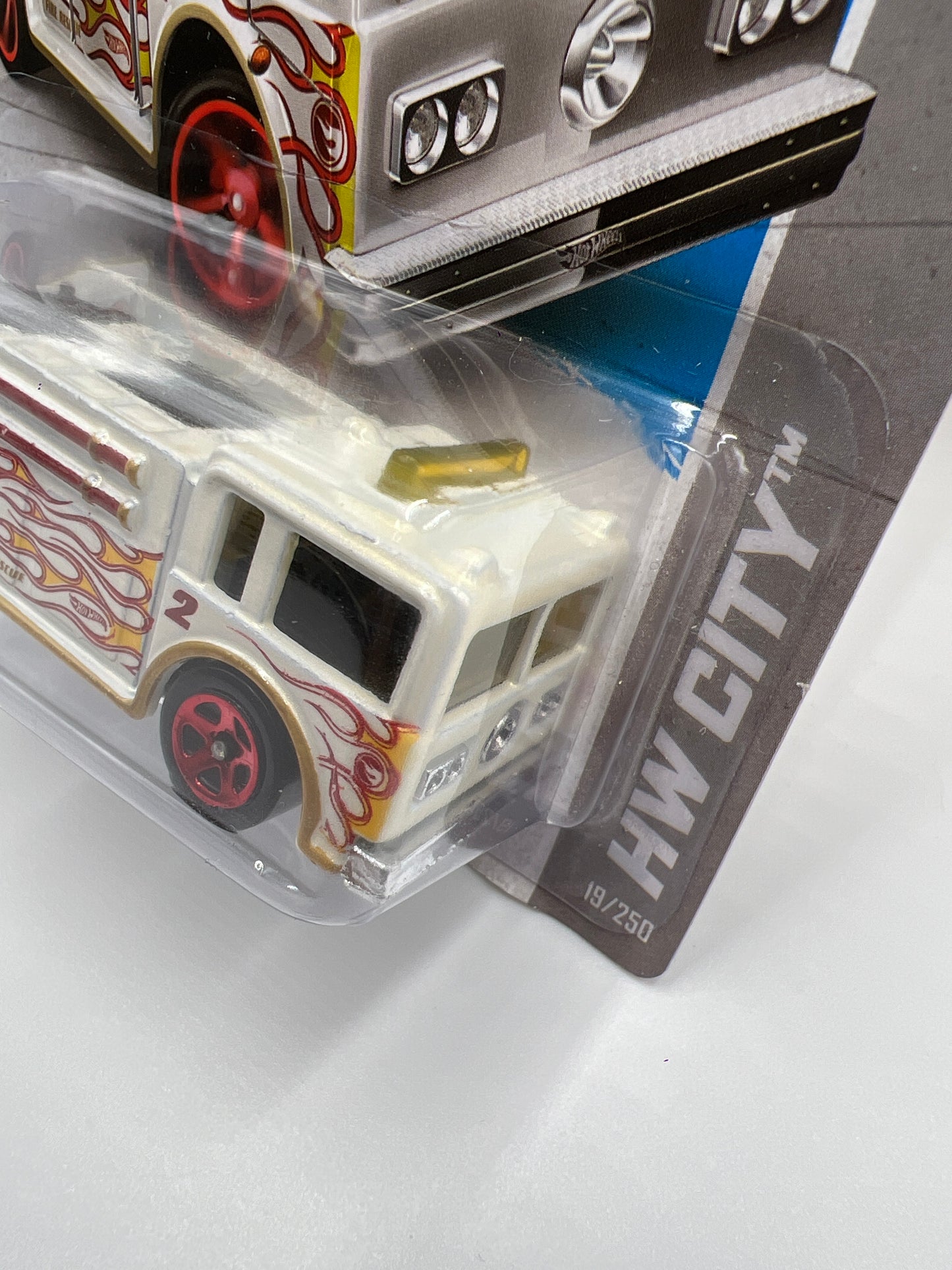 2013 Hot Wheels Treasure Hunt #19 Fire Eater White