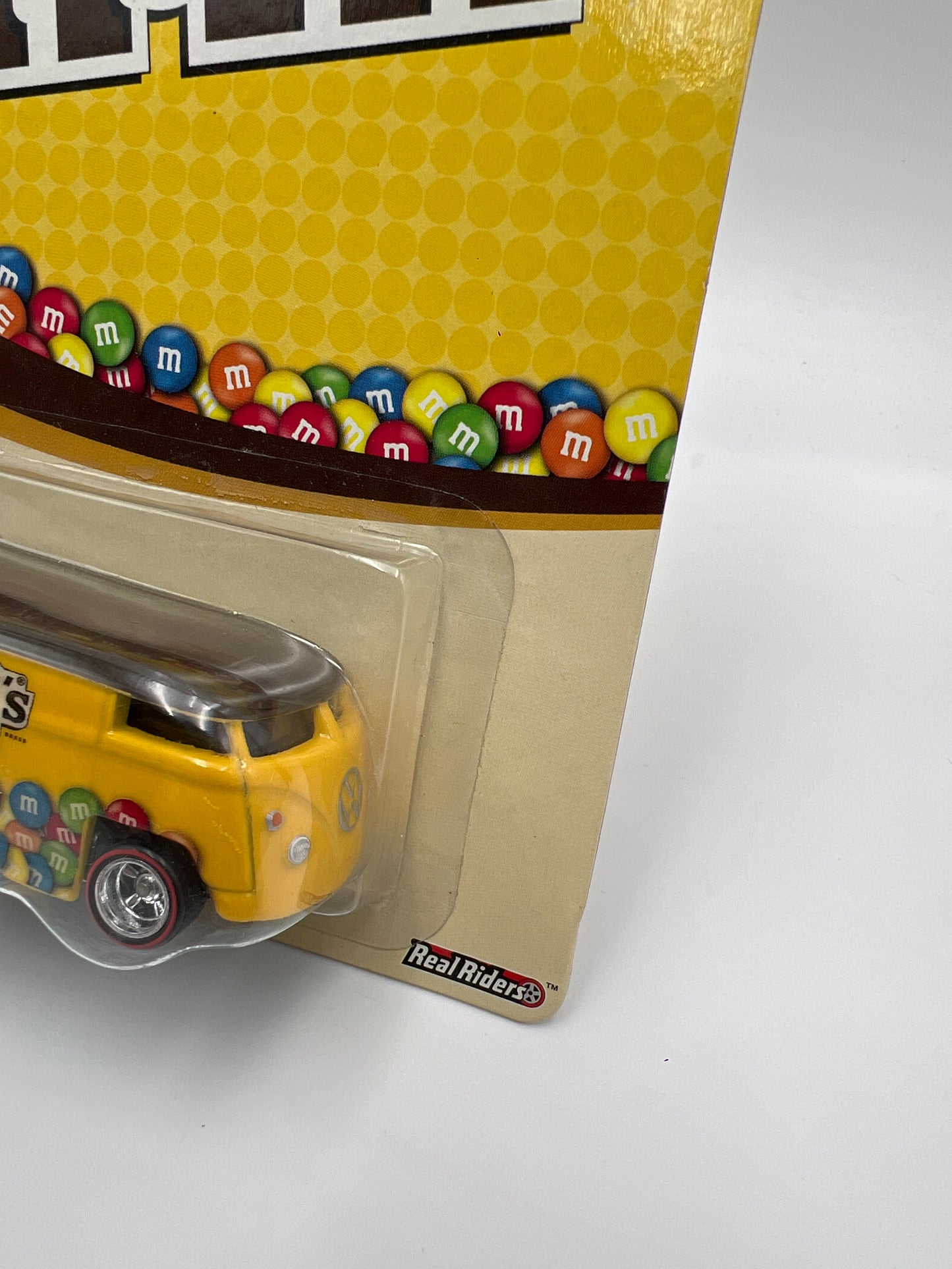 Hot Wheels Premium M&Ms Volkswagen Drag Bus W/Protector
