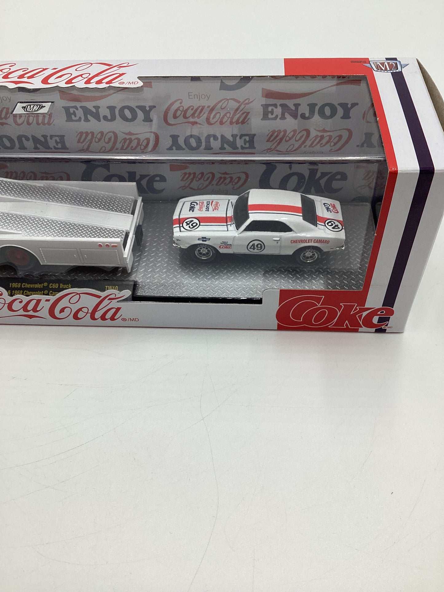 M2 Machines Auto Haulers Coca Cola 1968 Chevrolet C60 Truck & 1968 Chevrolet Camaro Z/28 TW10