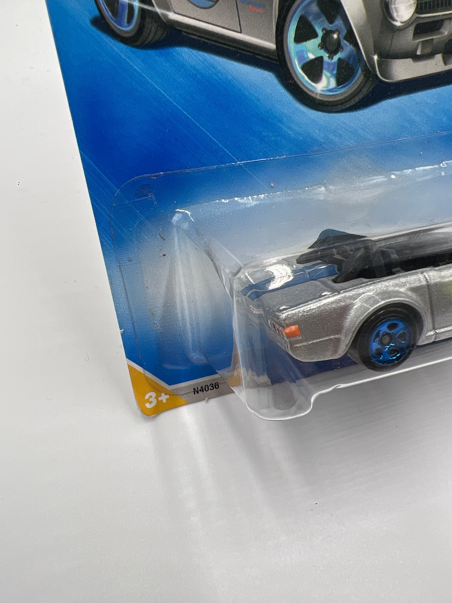 2009 Hot Wheels New Models #33 Triumph TR6 Silver 67B