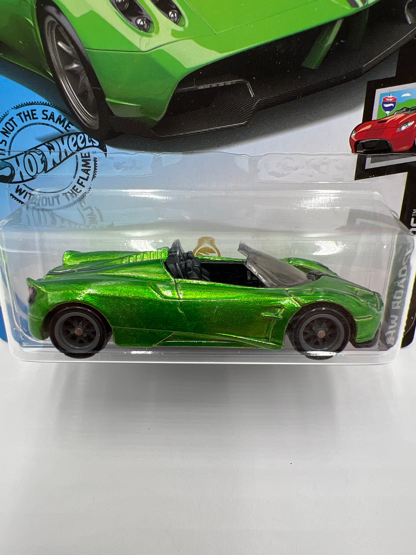 2020 Hot Wheels Super Treasure Hunt #241 17 Pagani Huayra Roadster Green W/Protector