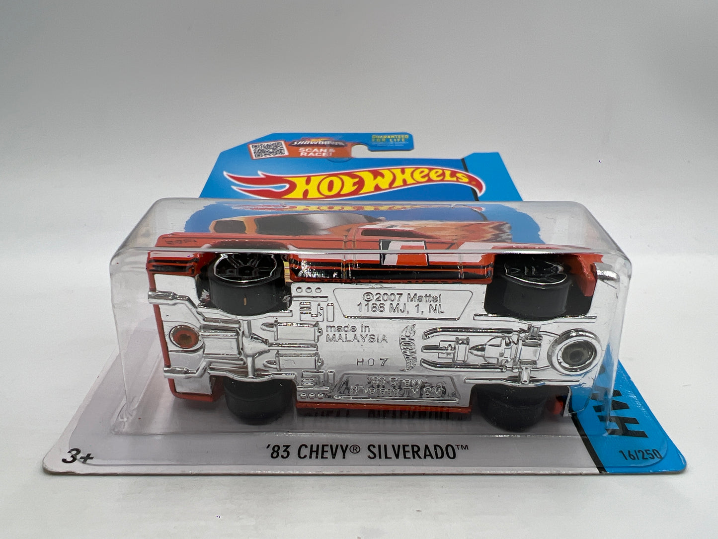 2015 Hot Wheels City #16 83 Chevy Silverado Fram Orange W/Protector 2