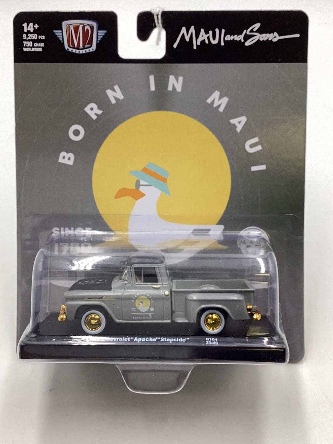 M2 Maui and Sons Chase 1/750 1958 Chevrolet Apache Stepside R104