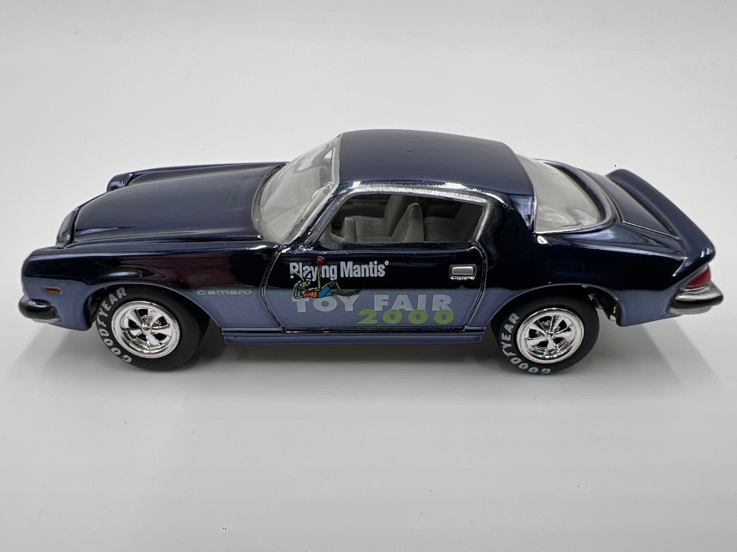 Johnny Lightning 1/64 Toy Fair 2000 1976 Chevrolet Camaro Blue Loose
