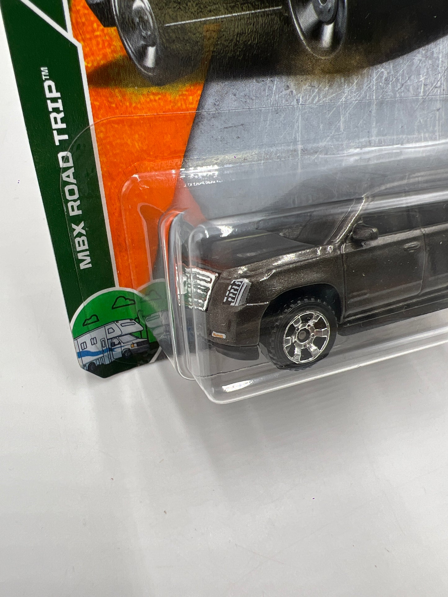 Matchbox MBX Road Trip 15 Cadillac Escalade Gray 211B