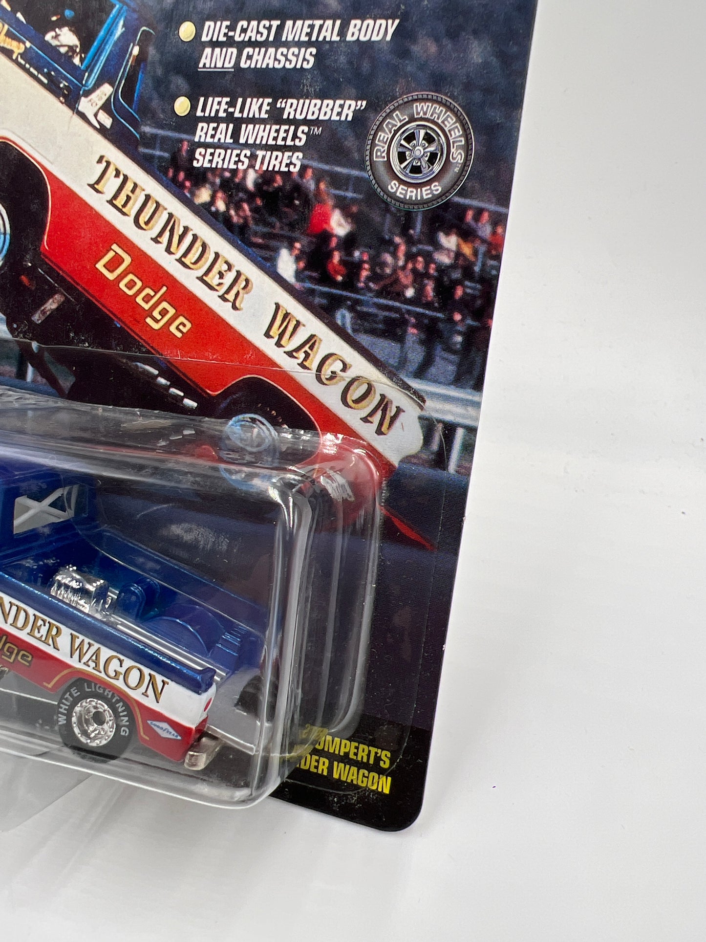 Johnny Lightning White Lightning Chase Show Stoppers G.E. Shumperts Dodge Thunder Wagon
