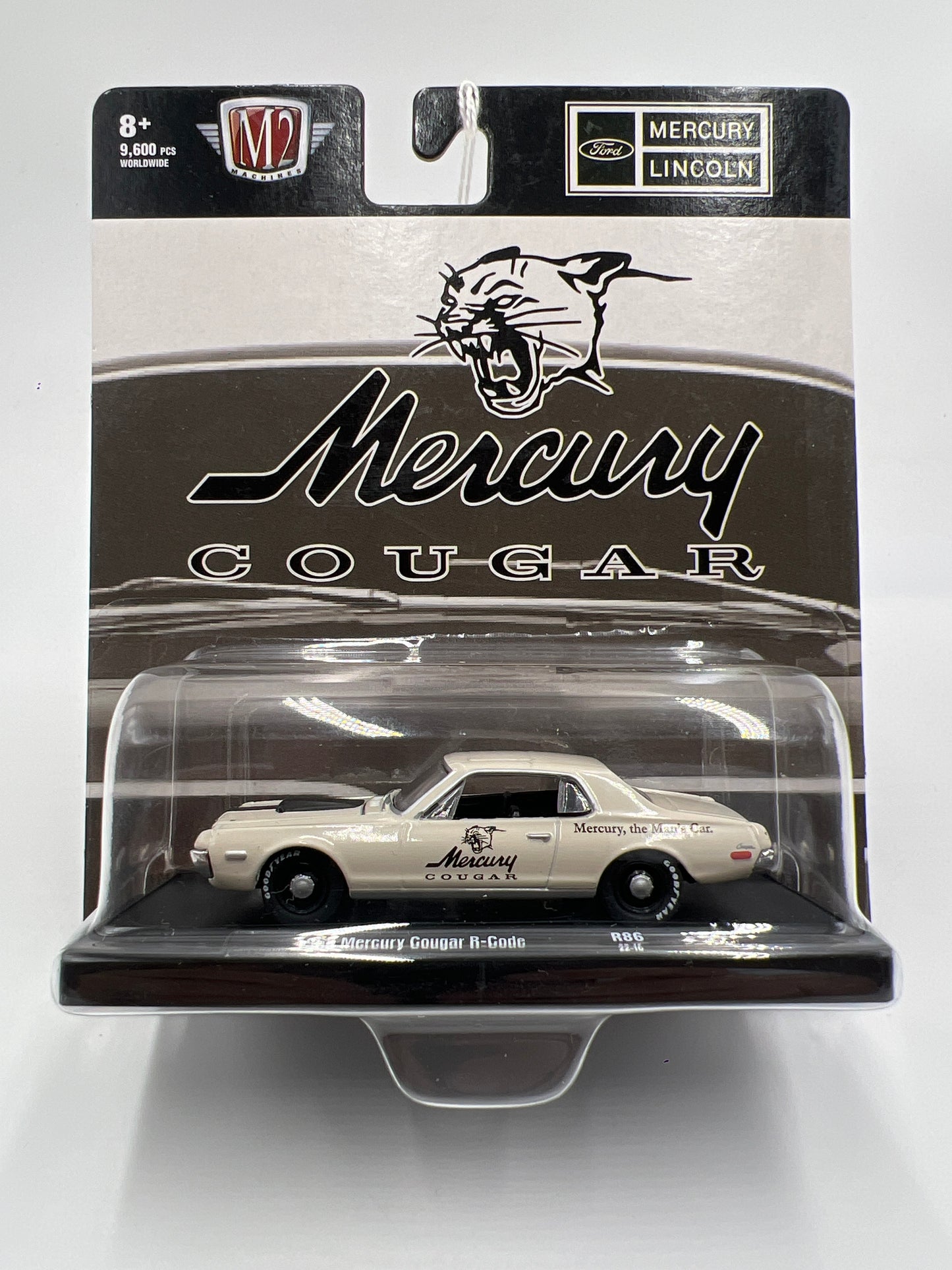 M2 Machines Auto-Drivers 1968 Mercury Cougar R-Code White R86 188M