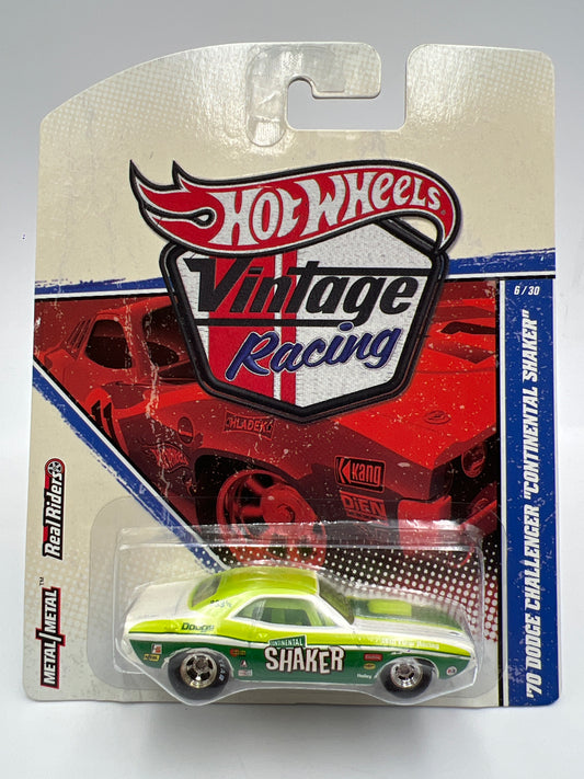 Hot Wheels Premium Vintage Racing #6 70 Dodge Challenger Continental Shaker W/Protector