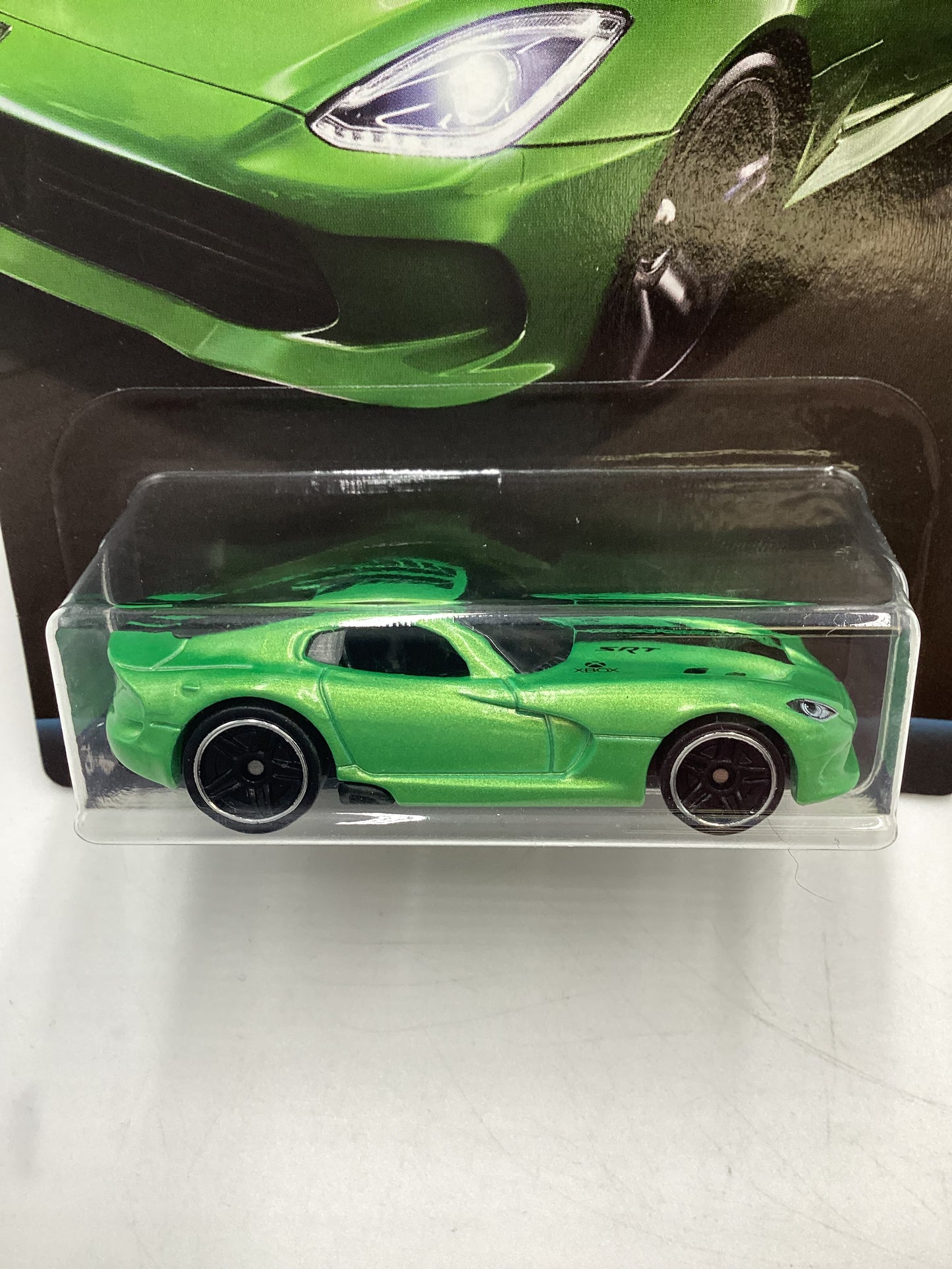 2017 Hot Wheels Forza Motorsport #5 13 SRT Viper Green Light Vein Front 154C