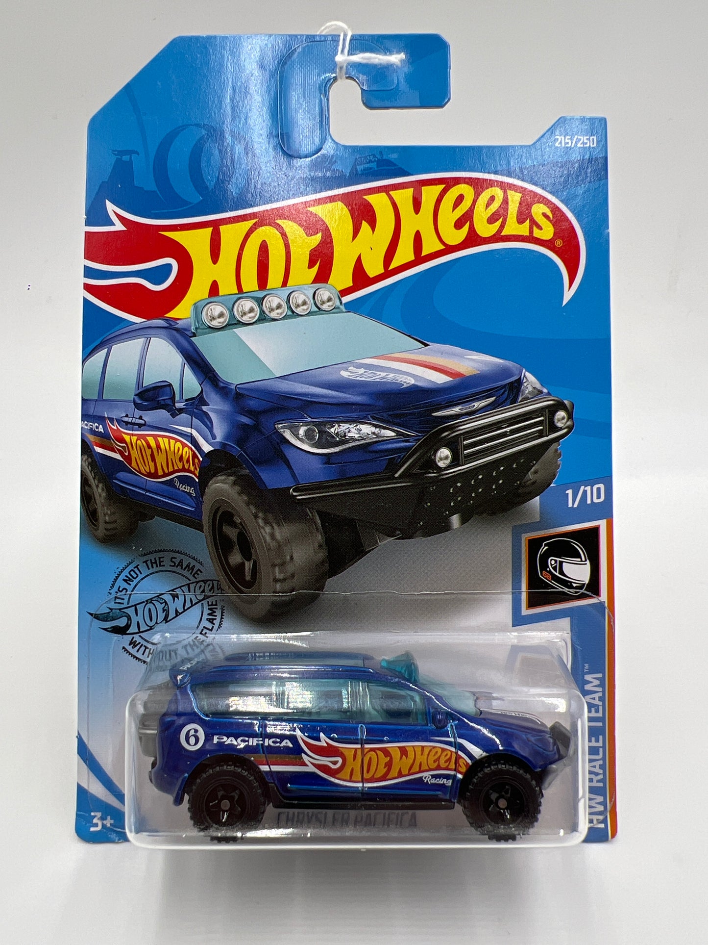 2019 Hot Wheels Race Team #215 Chrysler Pacifica Blue 55B