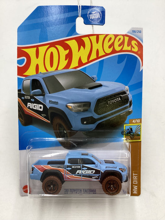 2024 Hot Wheels #198 20 Toyota Tacoma Blue 94F