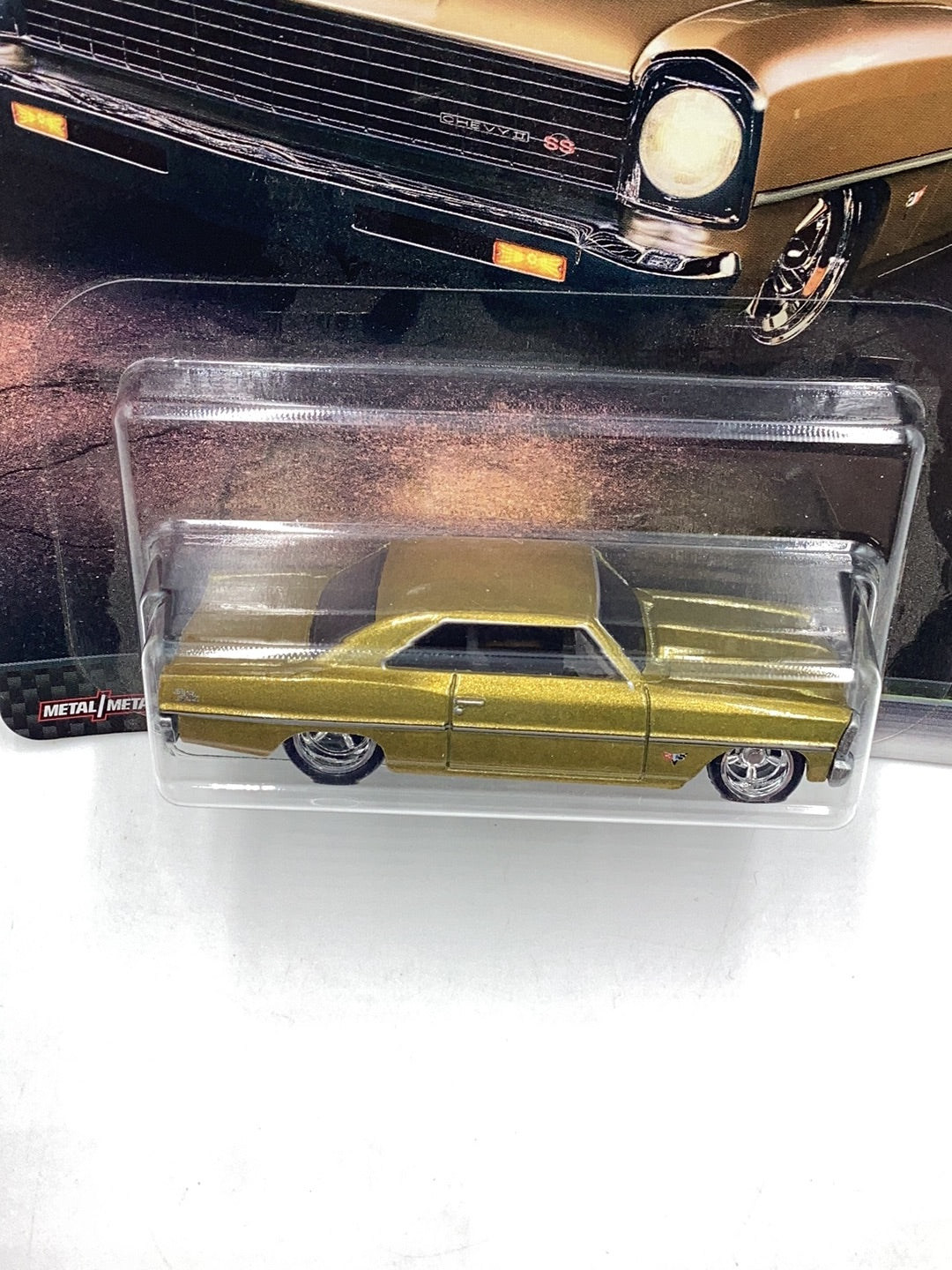 Hot wheels fast and furious Motor City Muscle #4 66 Chevy Nova 249B