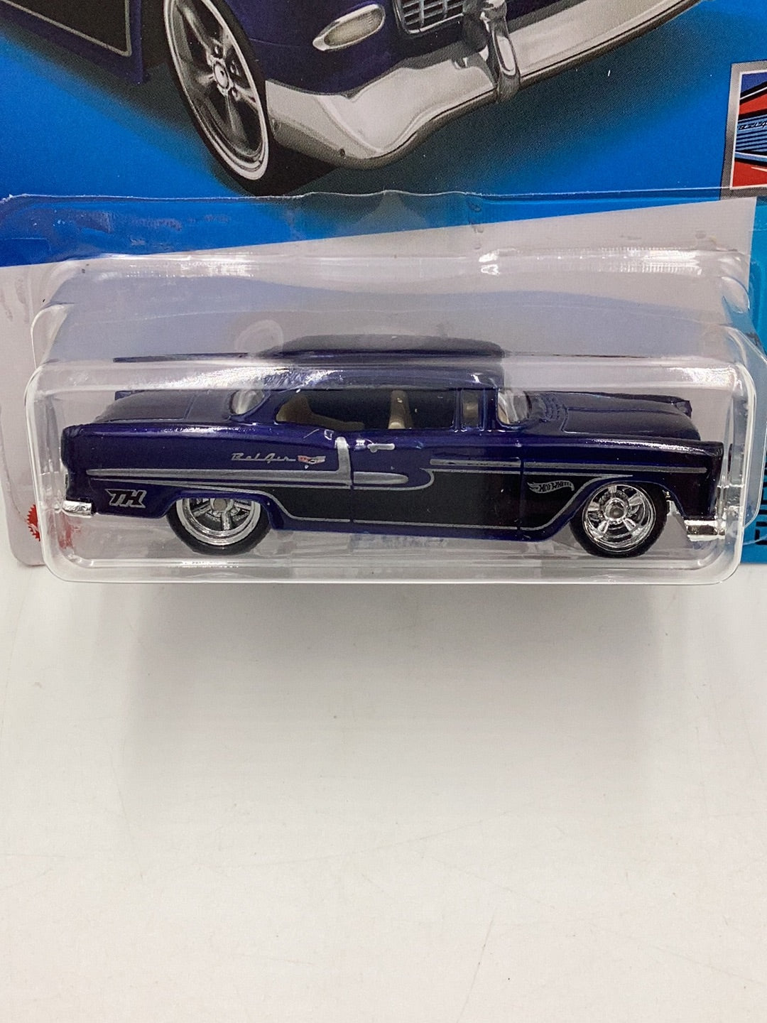 2022 hot wheels super treasure hunt #20 55 Chevy W/Protector