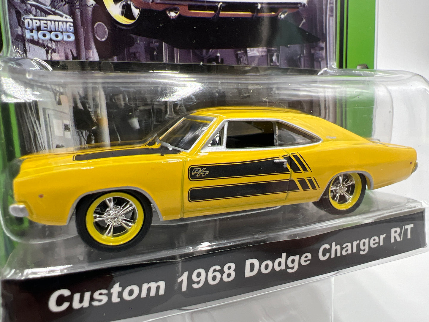 Greenlight Muscle Car Garage Series 6 Custom 1968 Dodge Charger R/T Yellow 176E