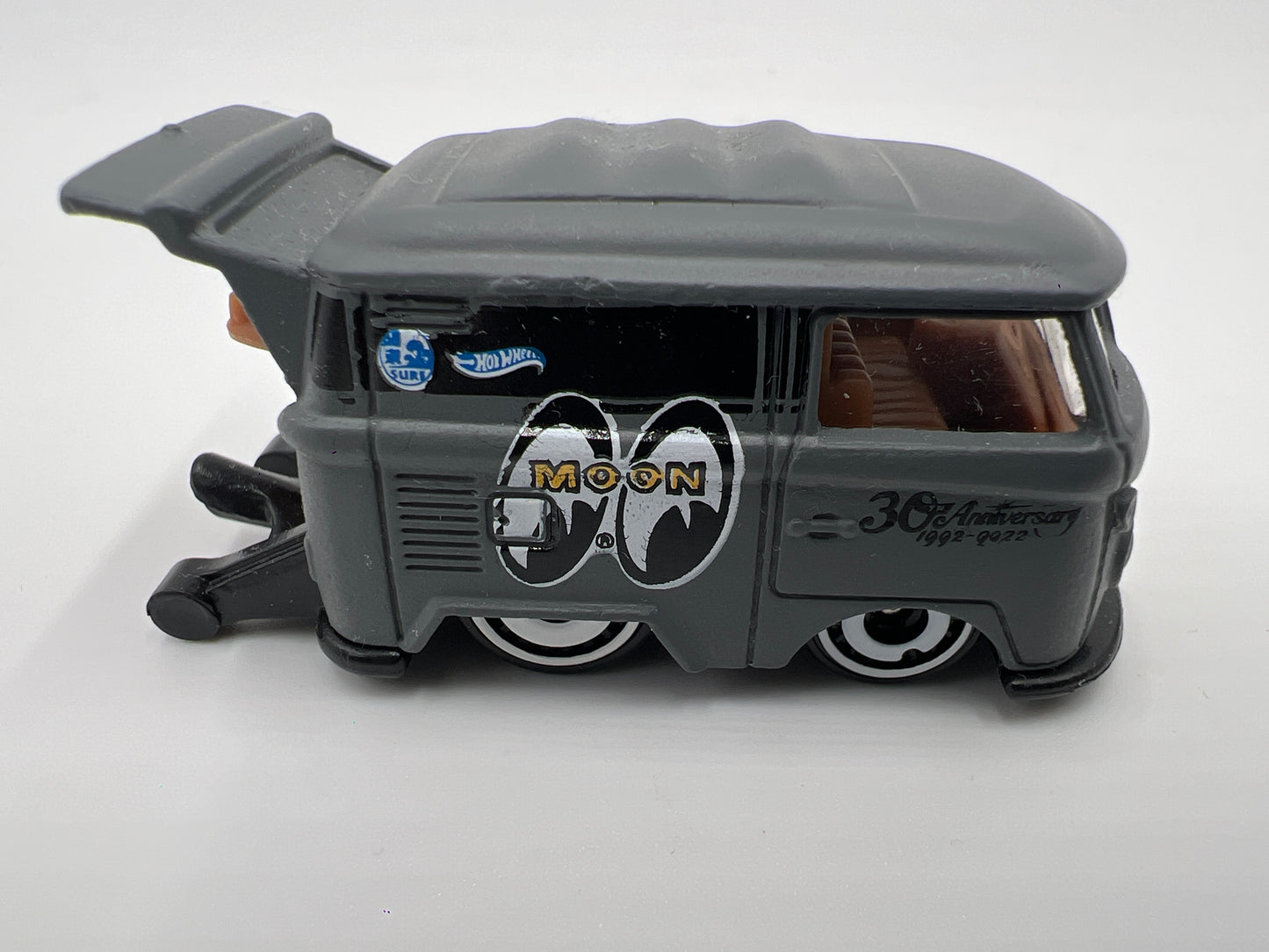 Hot Wheels 1/64 Mainline Kool Kombi Mooneyes Gray Loose