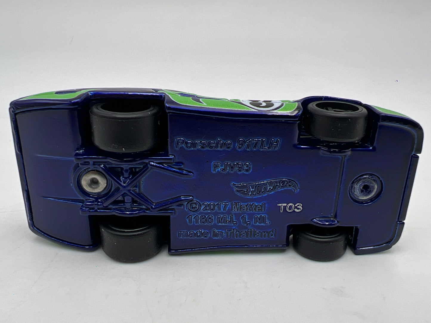 Hot Wheels 1/64 Premium Diorama Set Porsche 917LH Blue/Green Loose