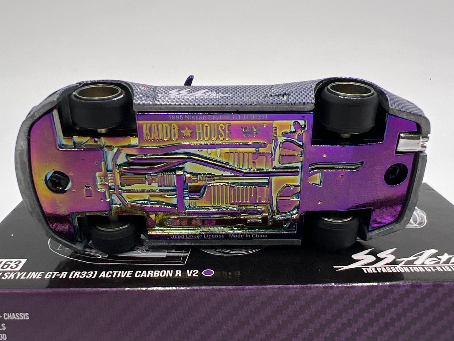 Mini GT x Kaido House #163 CHASE Nissan Skyline GT-R R33 Active Carbon R V2