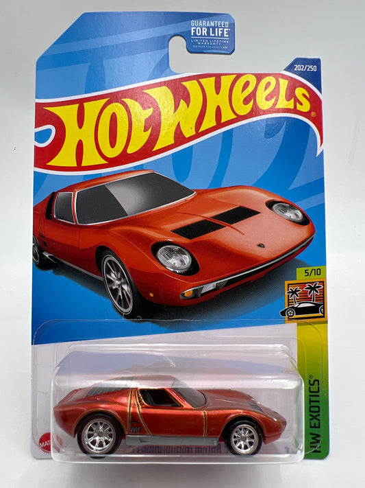 2022 Hot Wheels Super Treasure Hunt #202 71 Lamborghini Miura SV Orange W/Protector