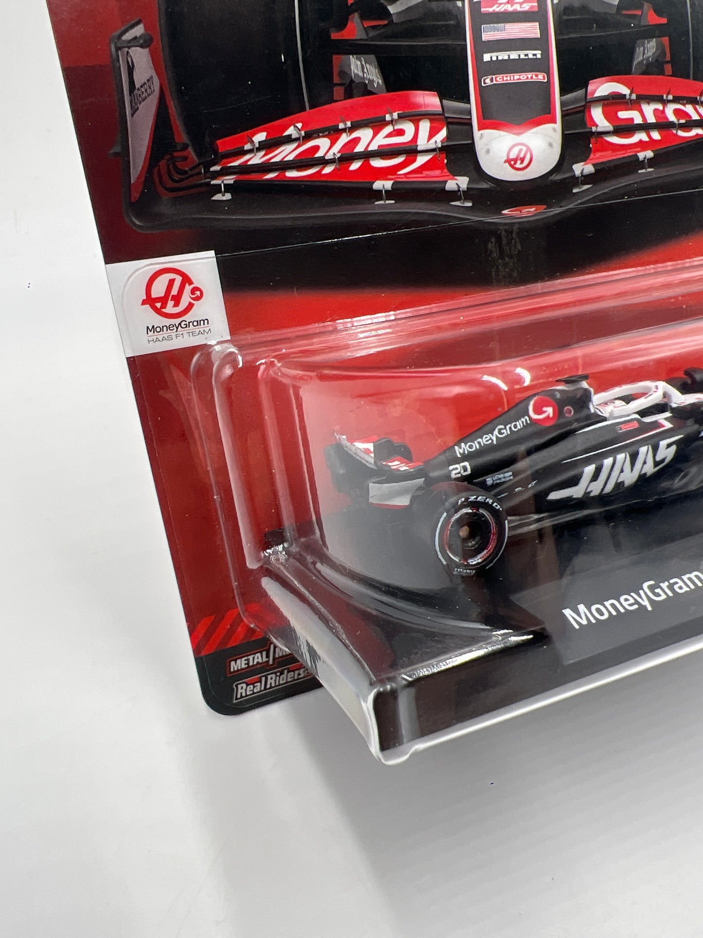 2025 Hot Wheels Premium Formula 1 2024 MoneyGram Haas F1 Team VF-24 #20 244E