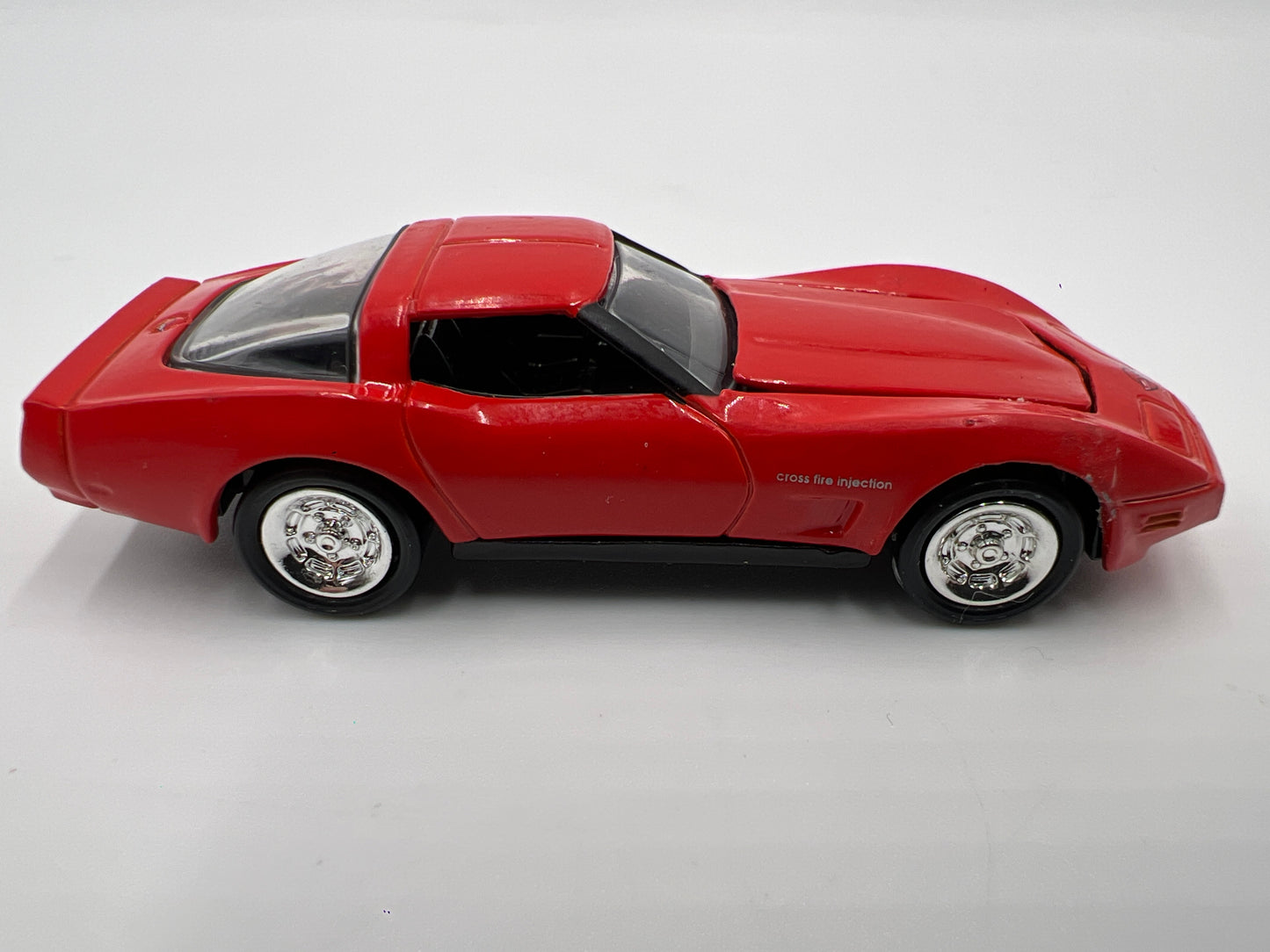 Hot Wheels Collectibles 1/64 Corvette Showcase 1982 Corvette Red Loose