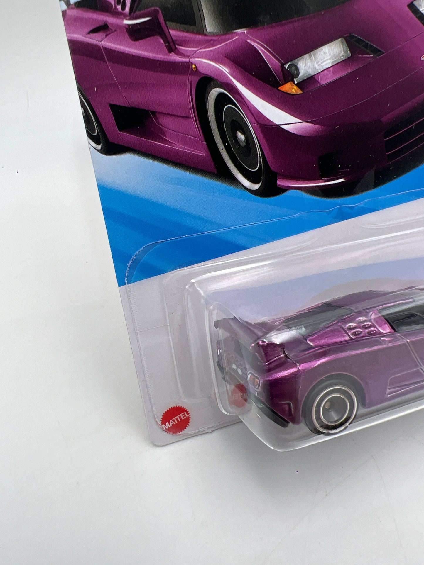 2025 Hot Wheels Super Treasure Hunt #221 94 Bugatti EB110 SS Purple W/Protector