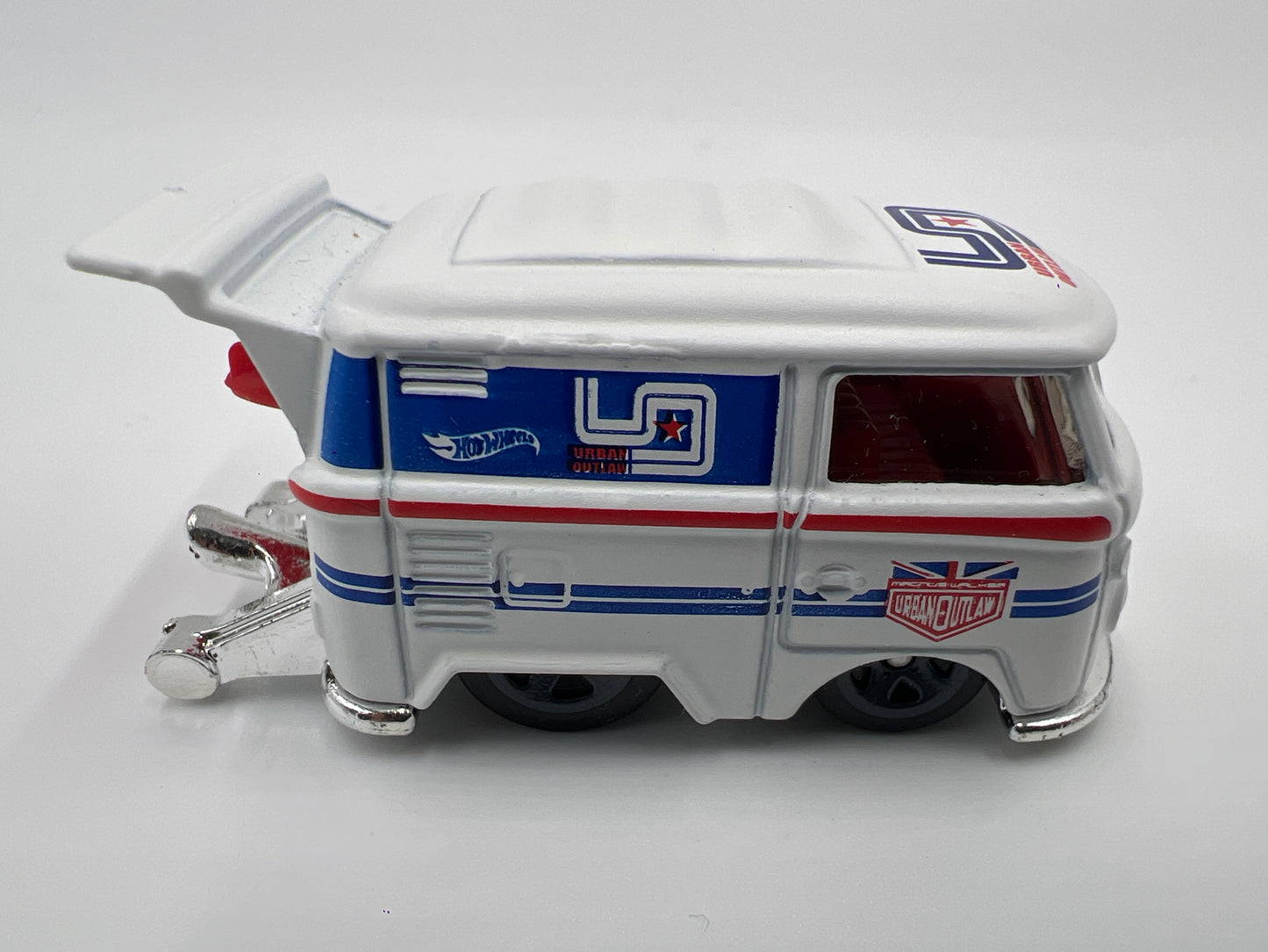 Hot Wheels 1/64 Mainline Kool Kombi Urban Outlaw White Loose