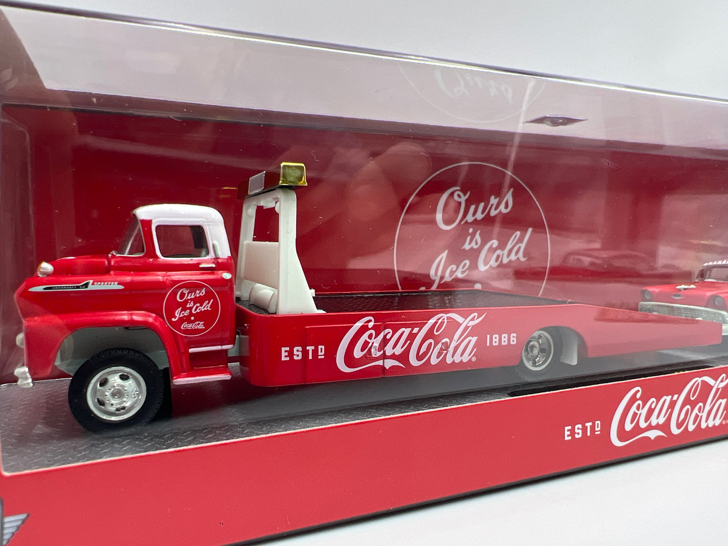 M2 Machines Haulers S03 Coca Cola CHASE 1958 Chevrolet Spartan LCF & 1956 Bel Air