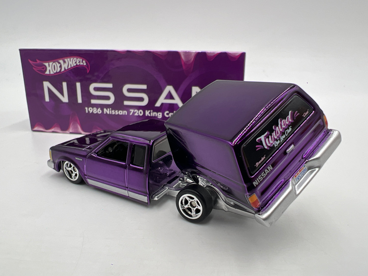 2024 Hot Wheels RLC 1986 Nissan 720 King Cab Purple