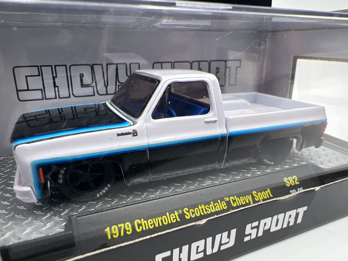 M2 Machines S82 OReillys Exclusive 1979 Chevrolet Scottsdale Chevy Sport