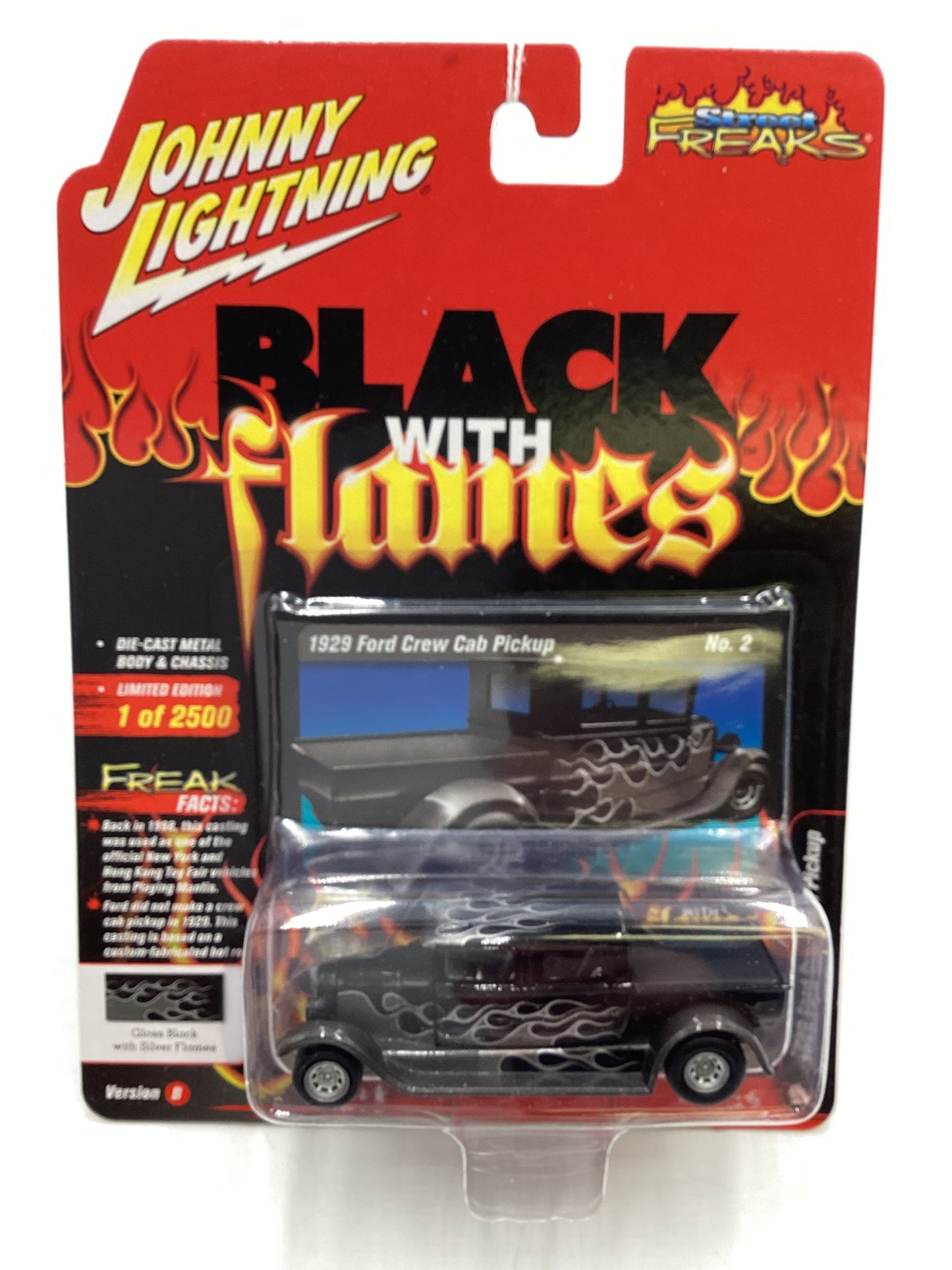 Johnny Lightning Street freaks 1929 Ford Crew Cab Pickup Black with Silver Flames 218E