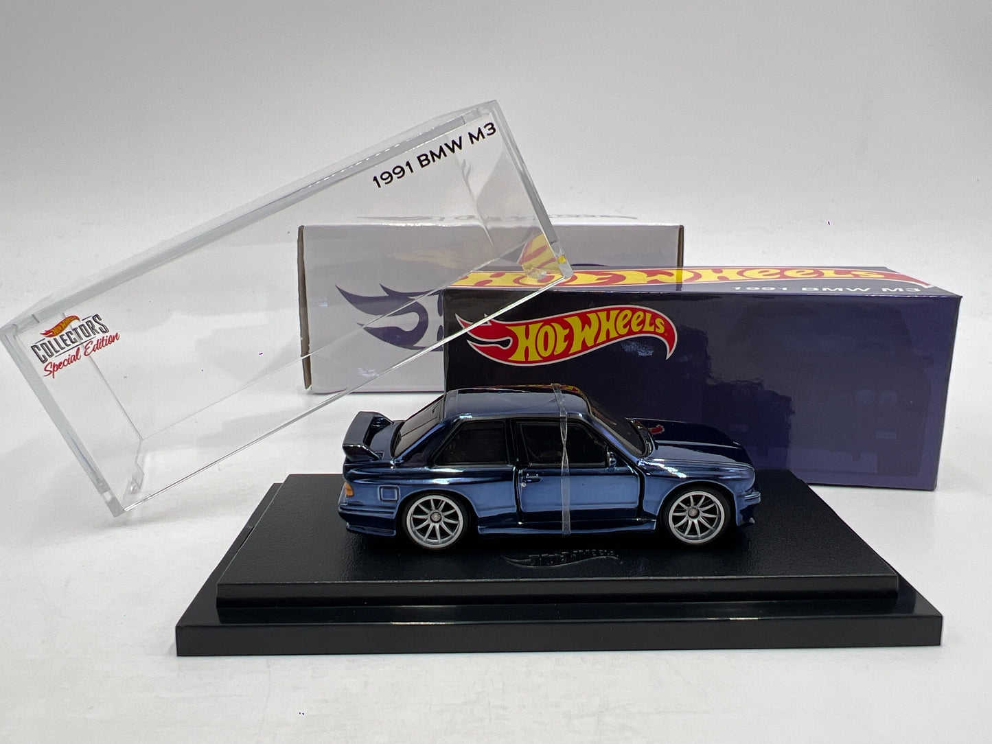 2022 Hot Wheels RLC #15066/30000 1991 BMW M3 Blue