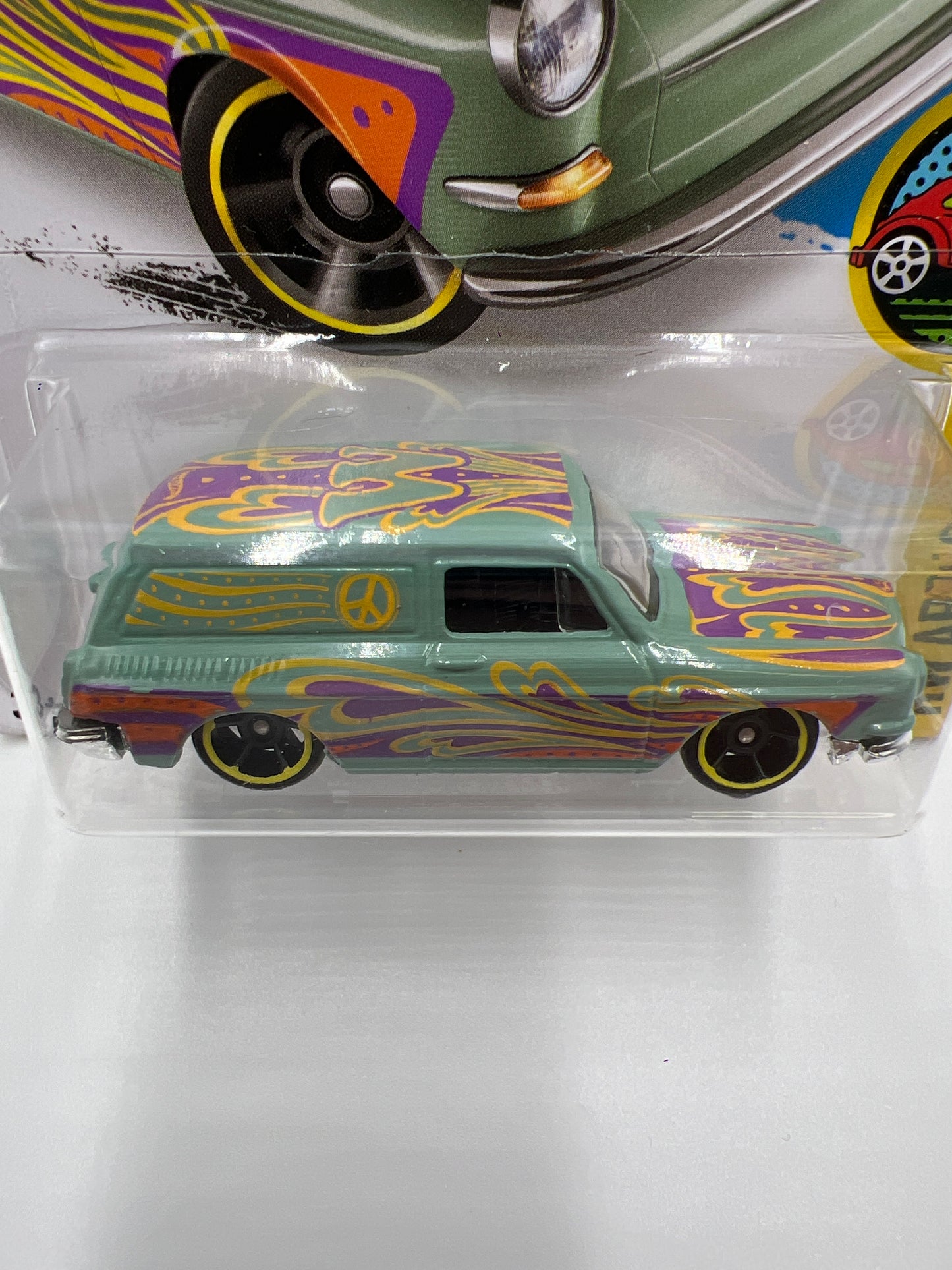2016 Hot Wheels Art Cars #192 Custom 69 Volkswagen Squareback Green 97i