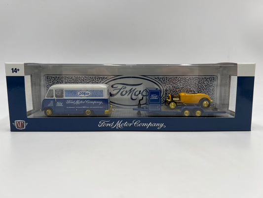 M2 Machines Haulers R93 CHASE 1948 Ford Parcel Truck & 1932 Ford Roadster