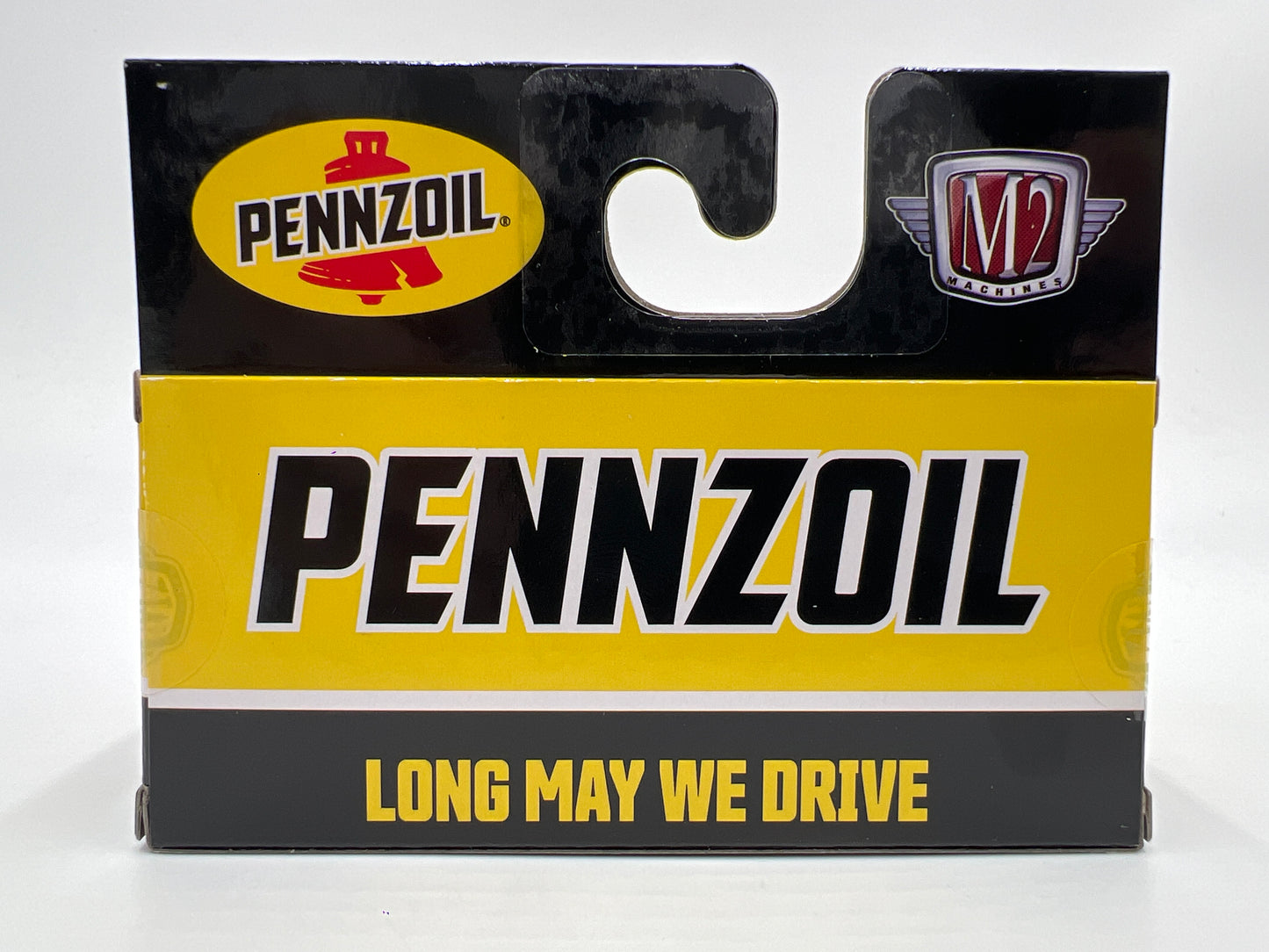 2025 M2 Machines Detroit Muscle 1976 GMC Sierra Grande 15 4x4 Yellow Pennzoil R87