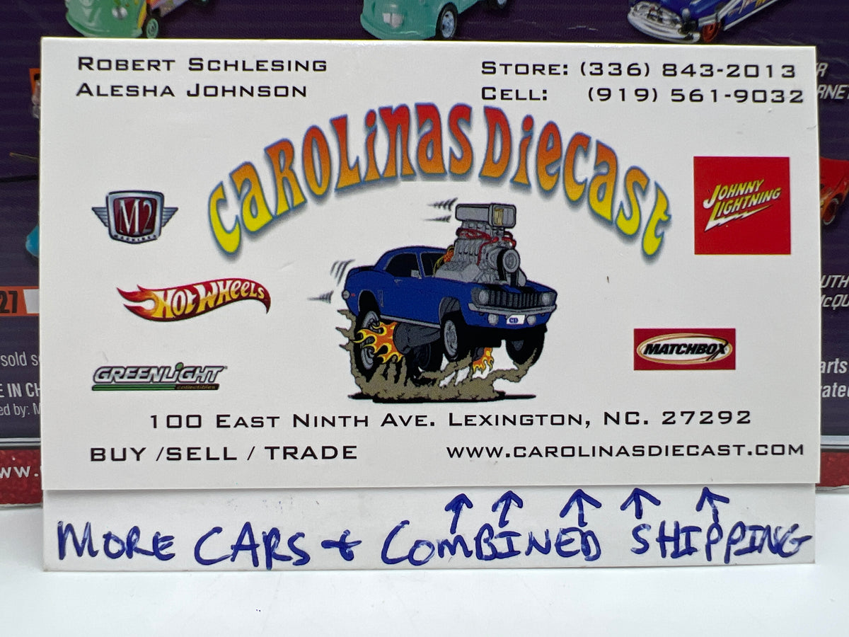 Disney Pixar The World Of Cars #5 Dinoco Lightning McQueen 140D