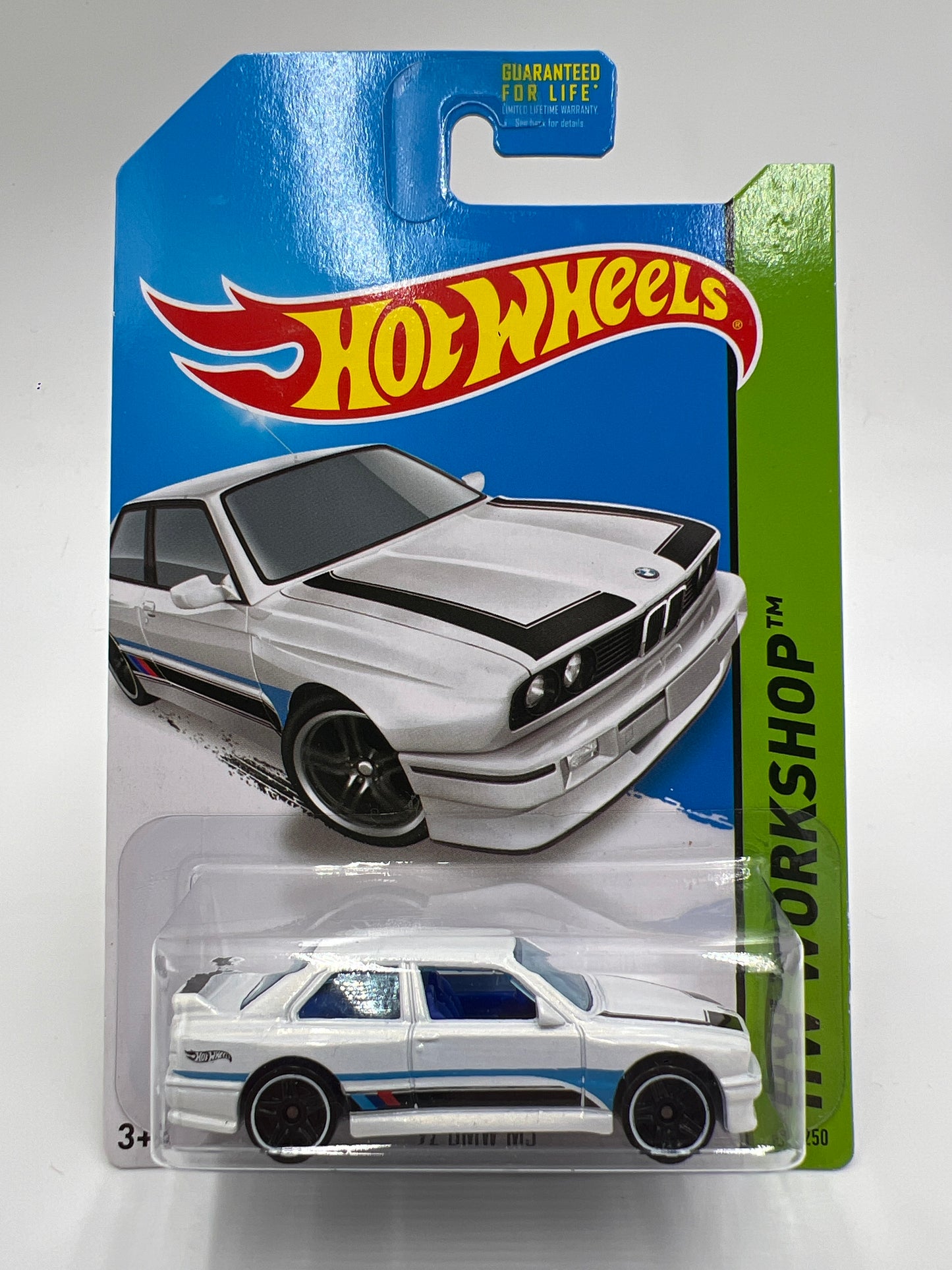 2014 Hot Wheels Workshop #195 92 BMW M3 White W/Protector