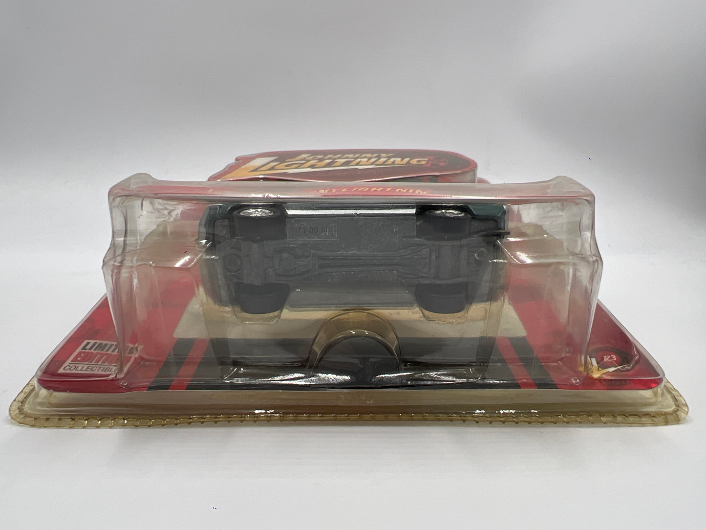 Johnny Lightning Johnny Retro Release 3 #4 68 Shelby GT-500 Blue