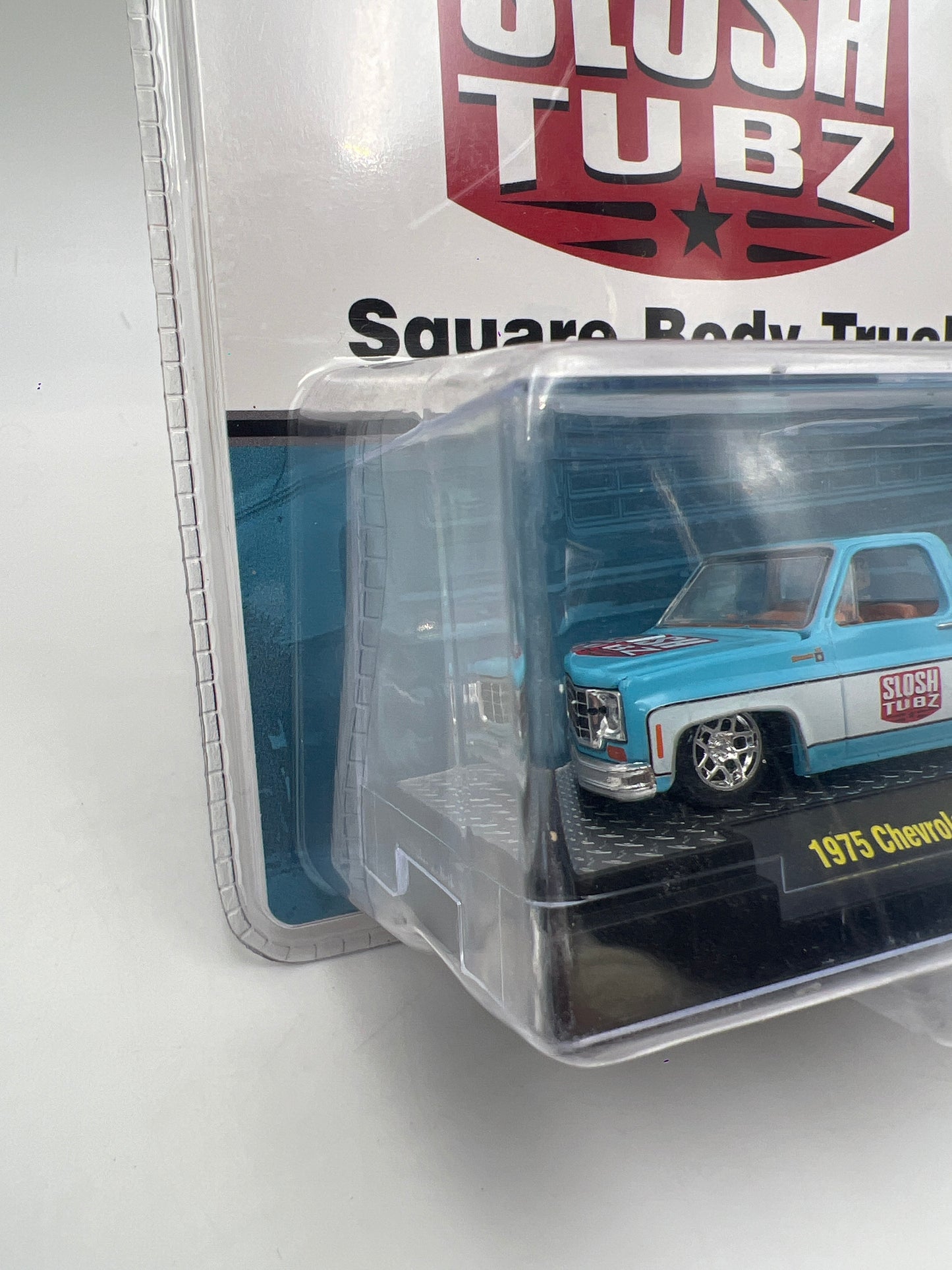 M2 Machines MJS25 MiJo Exclusives Slosh Tubz 1975 Chevrolet Silverado 1/3850