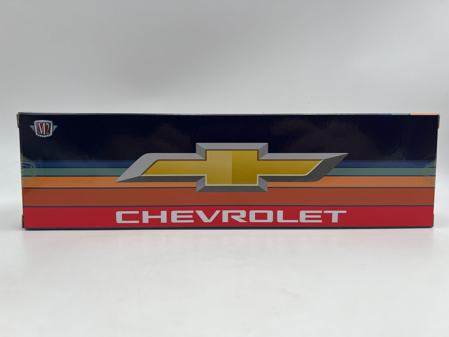 M2 Machines Haulers R100 CHASE 1975 Cheyenne Super 30 Camper & 1978 C10 Silverado