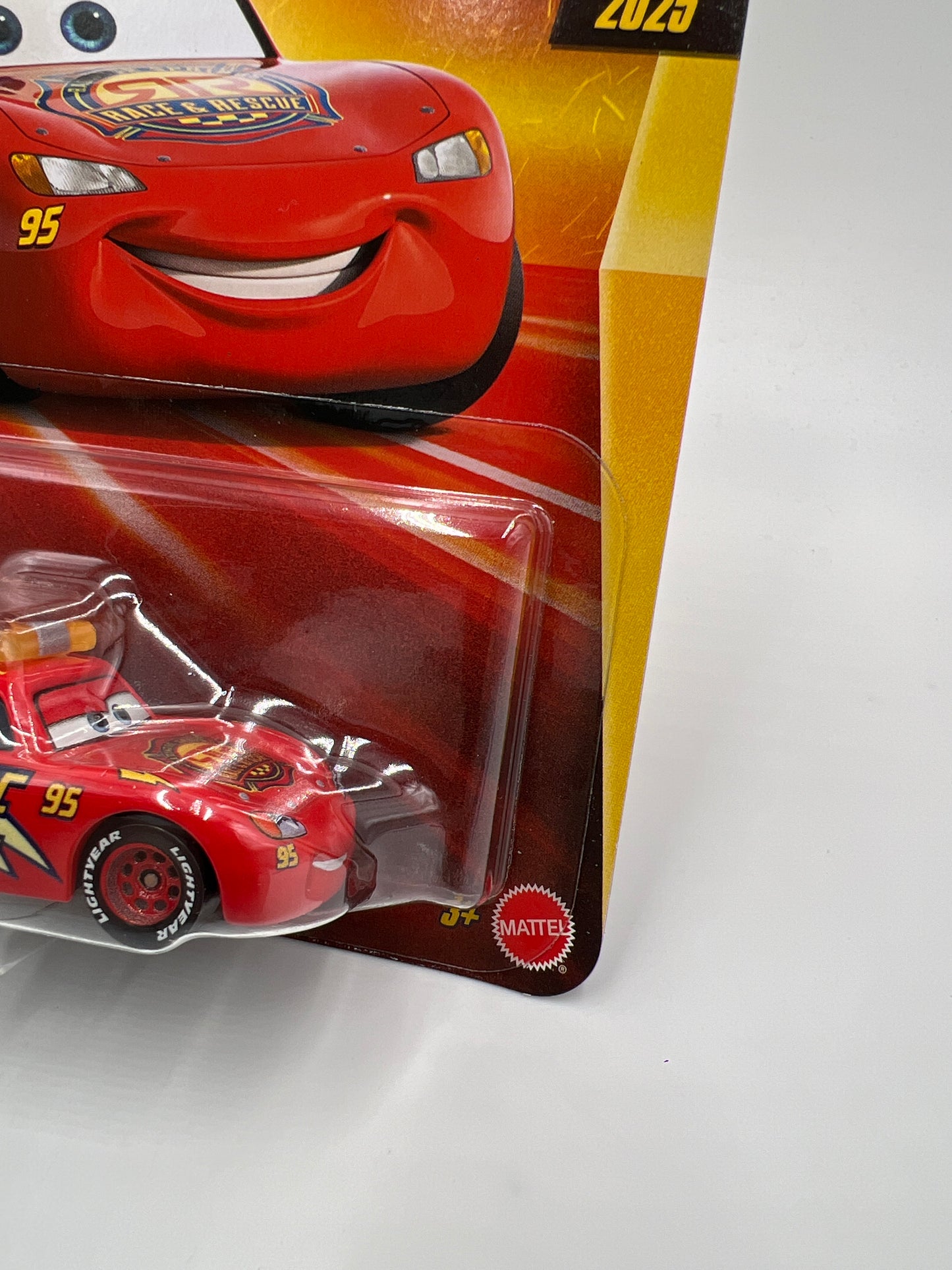 2025 Disney Pixar Cars Radiator Springs Race & Rescue Lightning McQueen 136A
