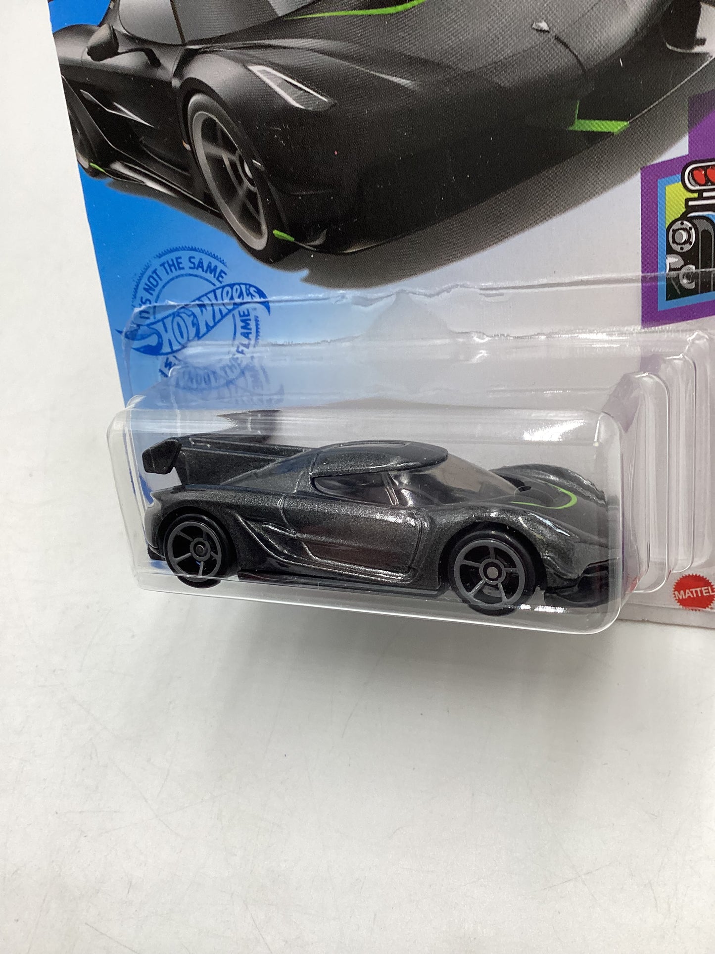 2021 Hot Wheels #86 2020 Koenigsegg Jesko Gray 104C