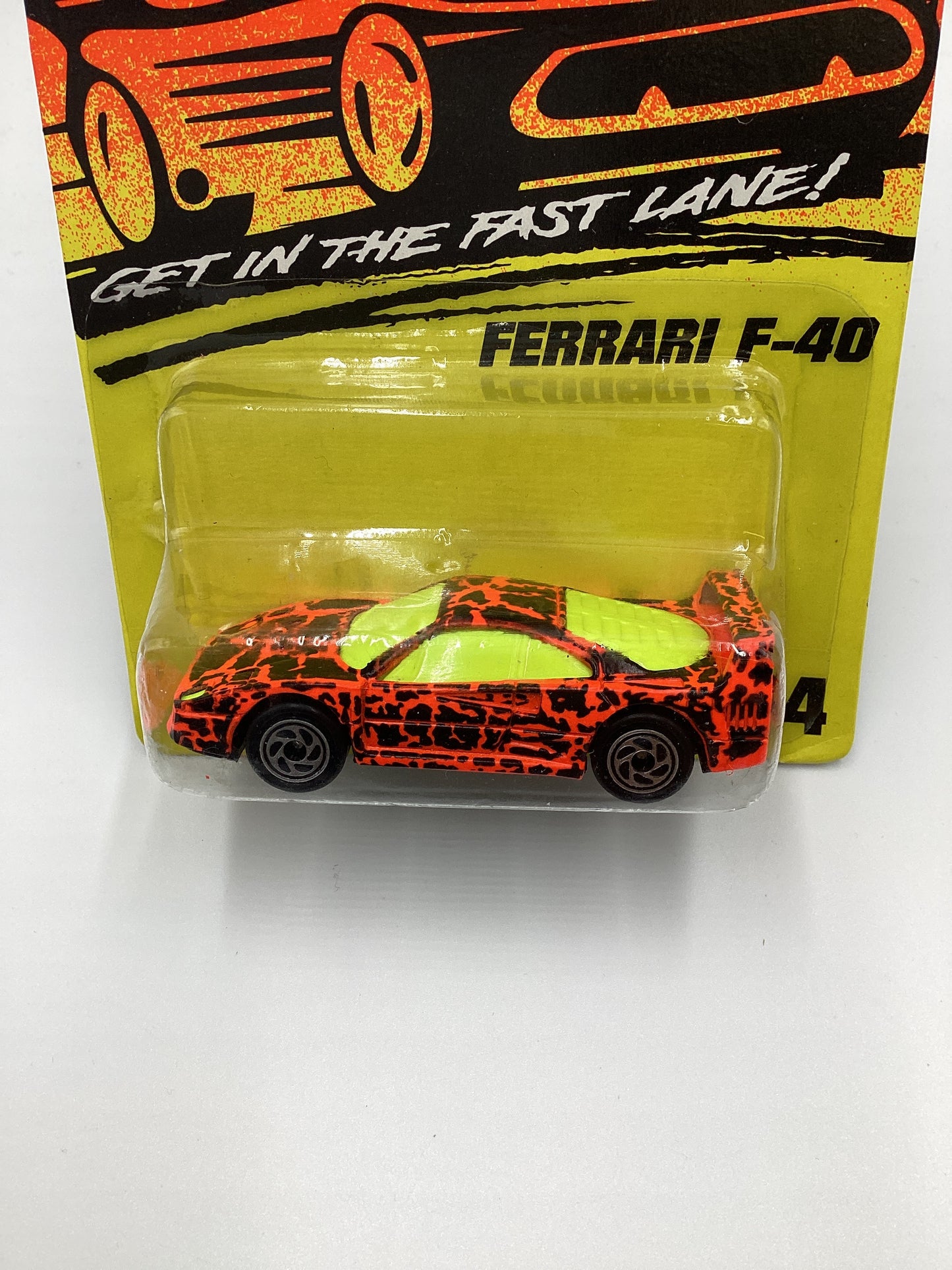 Matchbox Super Fast Get In The Fast Lane #24 Ferrari F-40 Orange/Black 206C