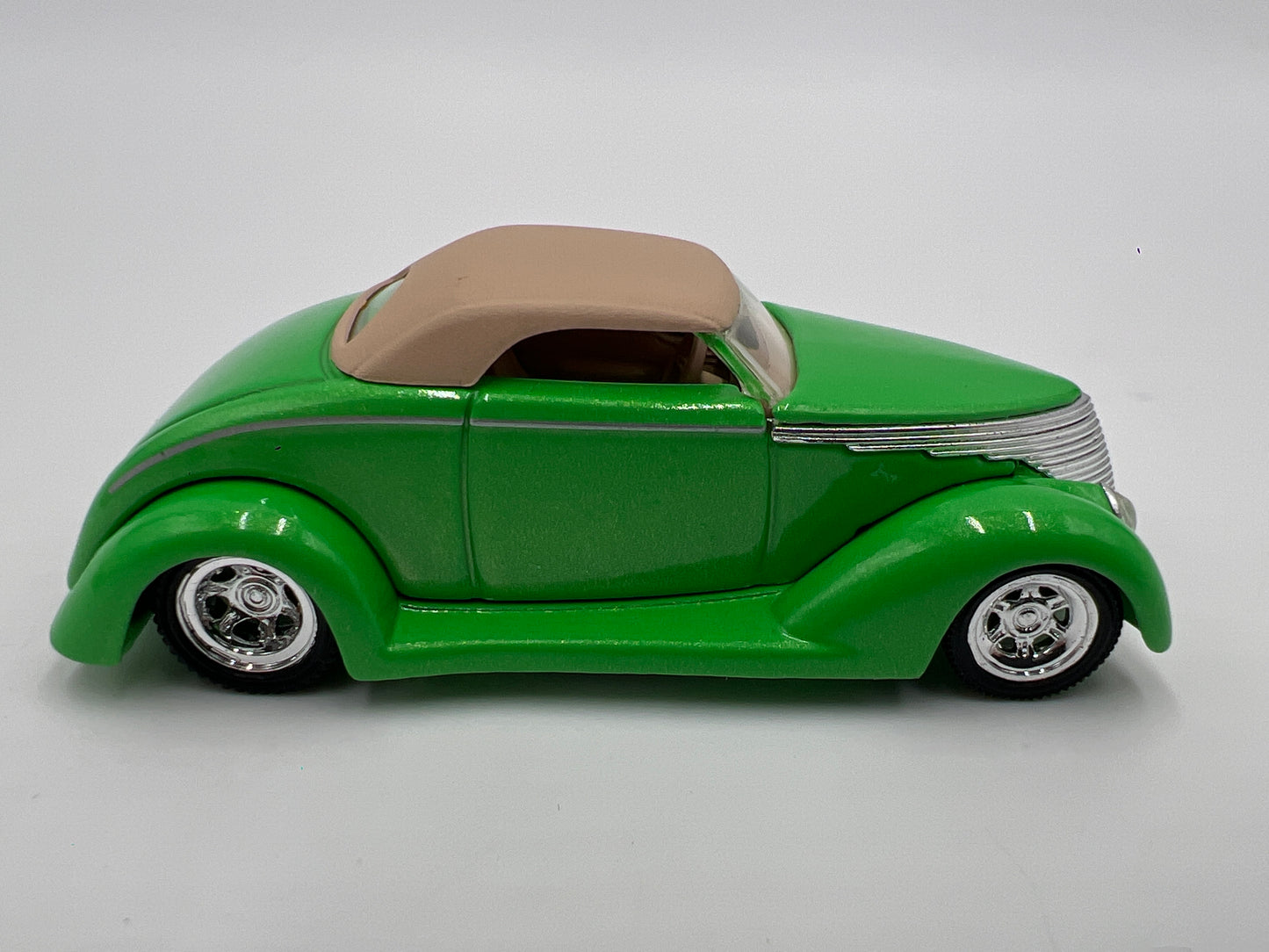 Hot Wheels 1/64 Premium 100% Black Box Custom 37 Ford Green Loose