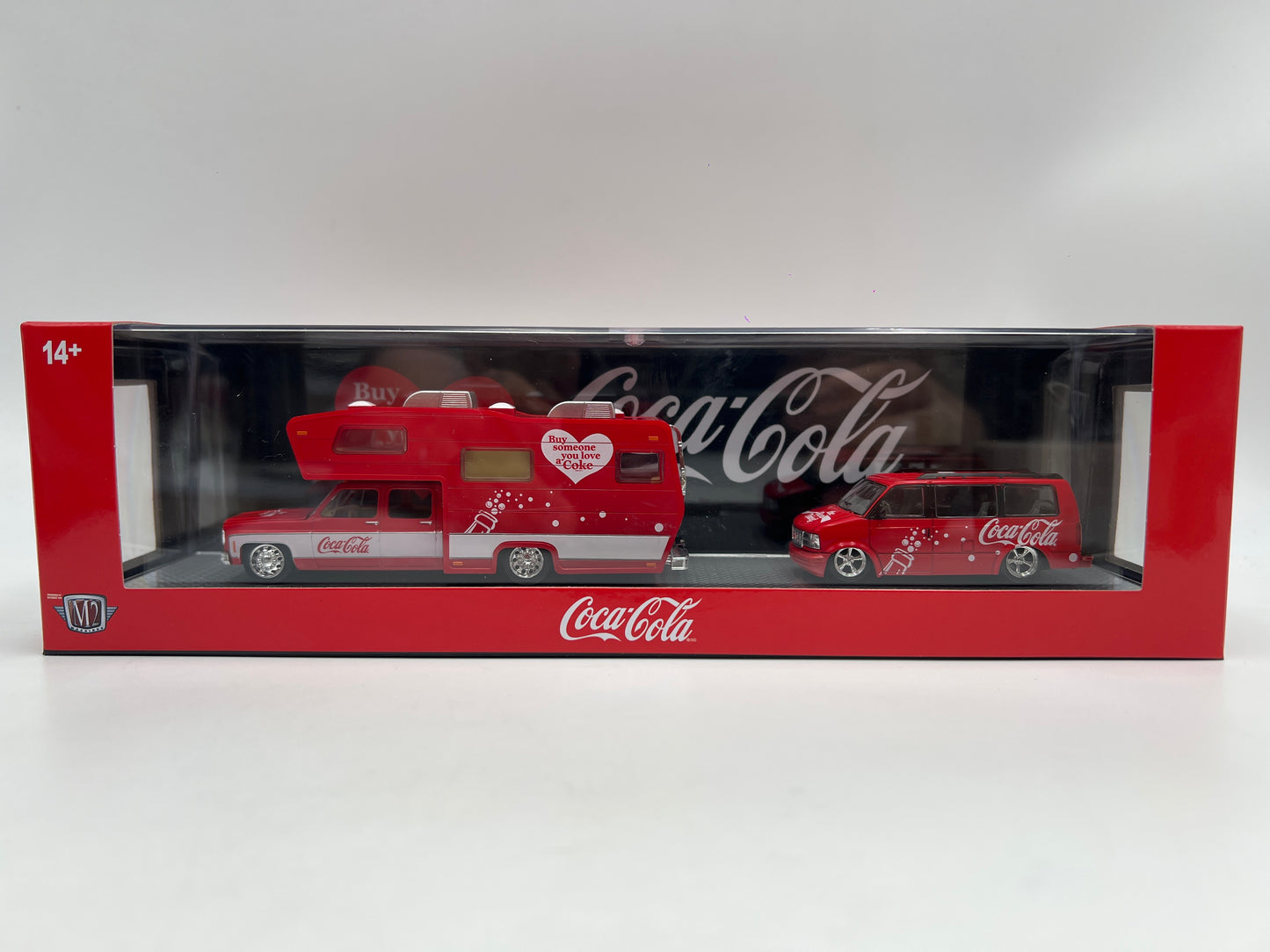 M2 Machines Haulers S05 Coca Cola 1975 Chevrolet Cheyenne Super 30 & 1995 GMC Safari Van