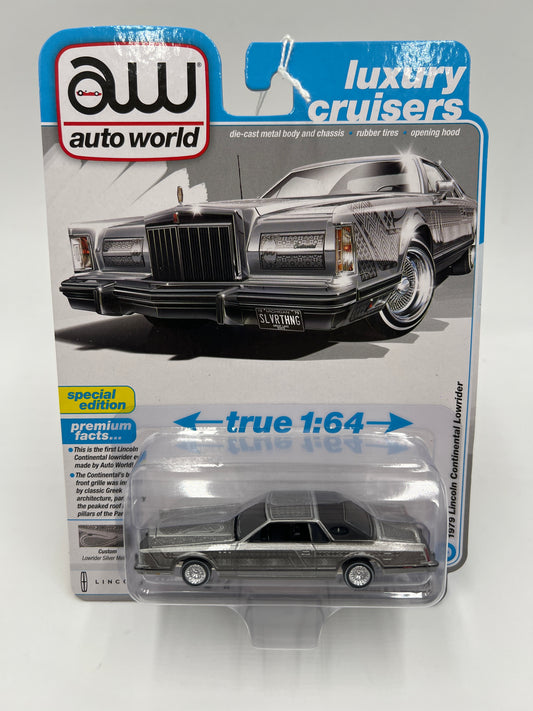Auto World Luxury Cruisers Release 6 Version A 1979 Lincoln Continental Lowrider Silver 182B